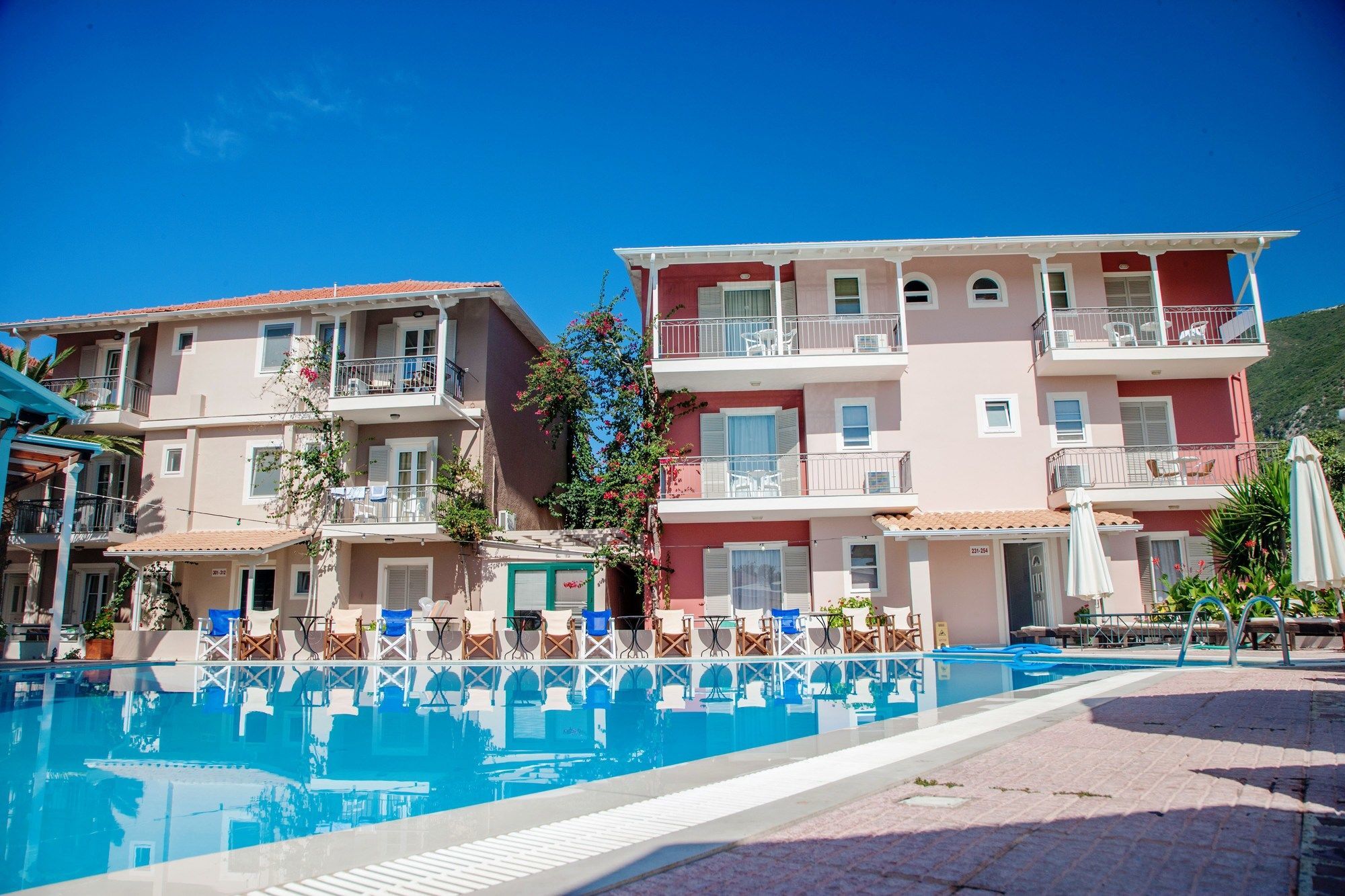 Aparthotel G George Nydri  Exterior foto